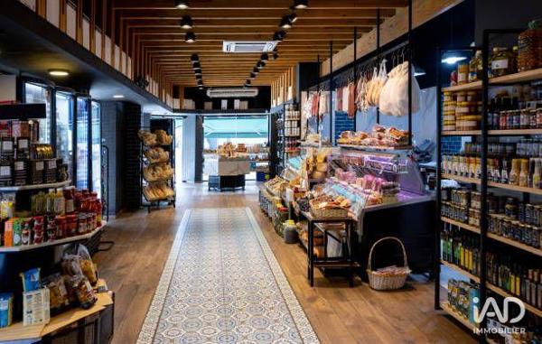 Hôtel-restaurant à vendre 200 m² Montfort-le-Gesnois