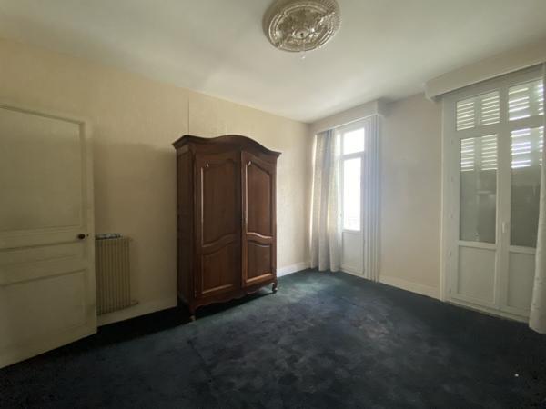 Immeuble à vendre |  Lourdes |  270 m²