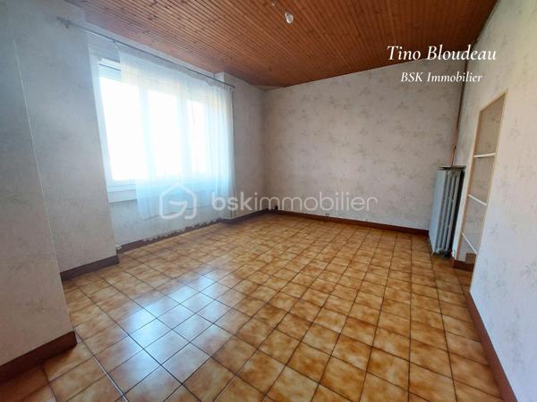 Maison ancienne de 305 m²