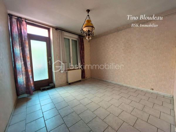 Maison ancienne de 305 m²