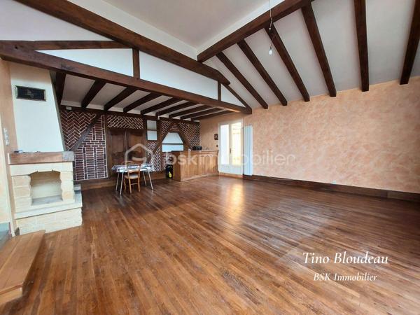 Maison ancienne de 305 m²