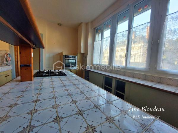 Maison ancienne de 305 m²