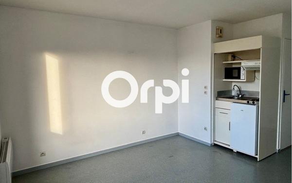 Appartement à louer    1 pièce • 20,44 m2 Élancourt