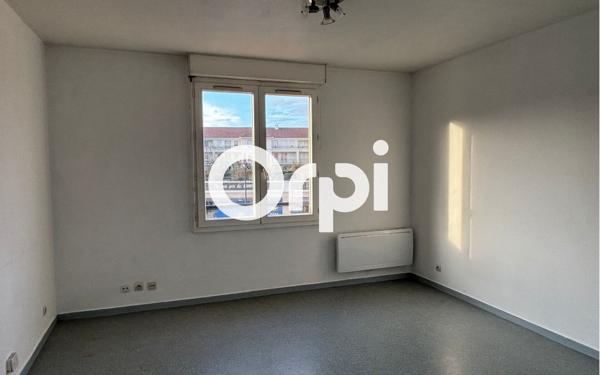 Appartement à louer    1 pièce • 20,44 m2 Élancourt