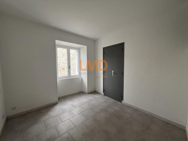 Immeuble de rapport rénové - 3 appartements et un local commercial