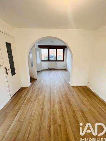Location maison 4 pièces 81 m² Aulnoy-lez-Valenciennes