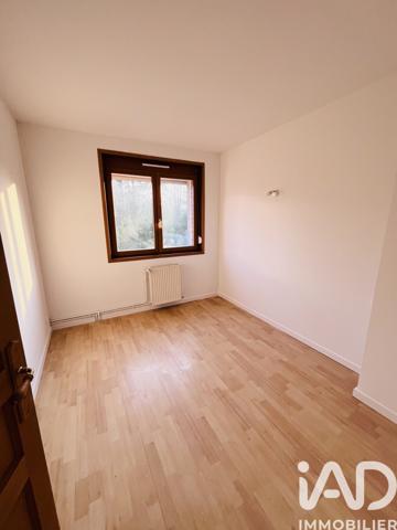 Location maison 4 pièces 81 m² Aulnoy-lez-Valenciennes