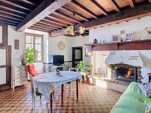 Vente / Maison avec dépendance