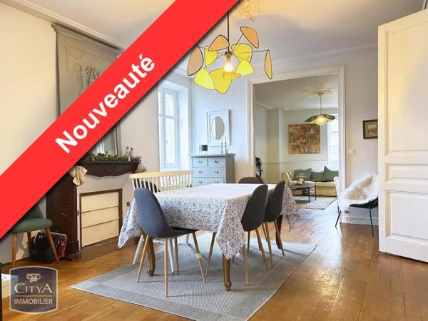 Appartement à vendre 7 pièces 183.88m²