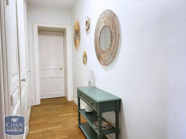 Appartement à vendre 7 pièces 183.88m²