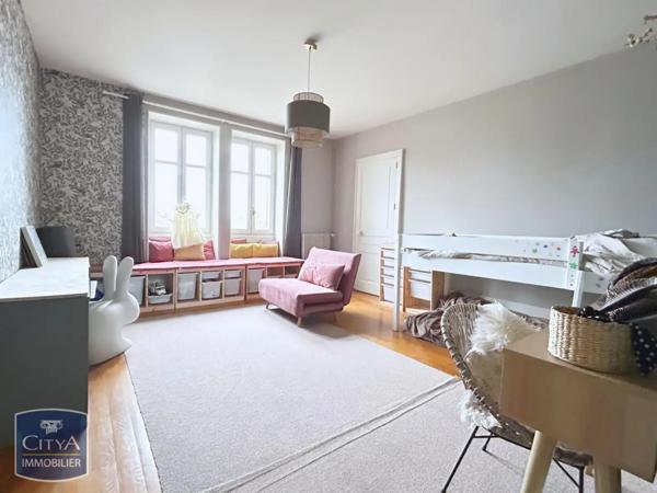Appartement à vendre 7 pièces 183.88m²