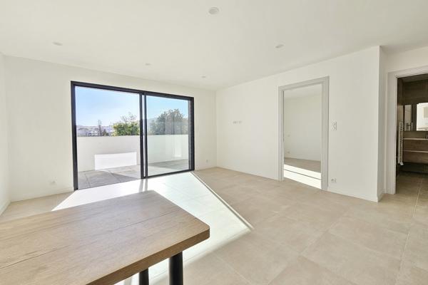 AJACCIO T2 récent 47m² Ajaccio (20090)
