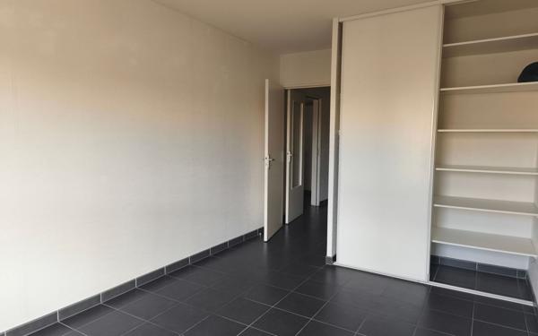 Appartement à vendre    2 pièces • 43 m2 Nîmes