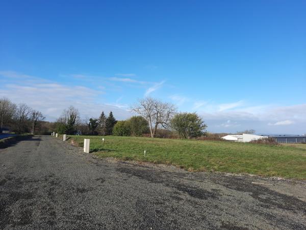Terrain à vendre 729 m²