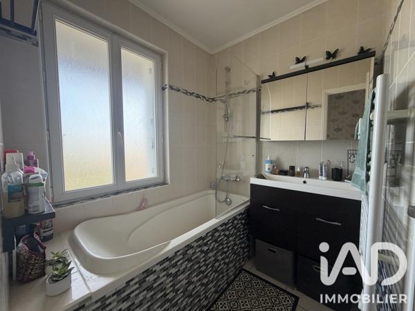 Maison à vendre 5 pièces 83 m² Parthenay