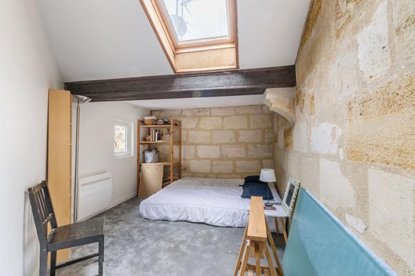 33000 BORDEAUX PLACE CAMILLE JULIAN APPARTEMENT 3 PIECES