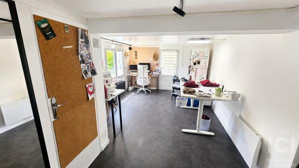 THOUARÉ-SUR-LOIRE Maison rénovée avec goût, 140 m², superbe jardin sans vis-à-vis