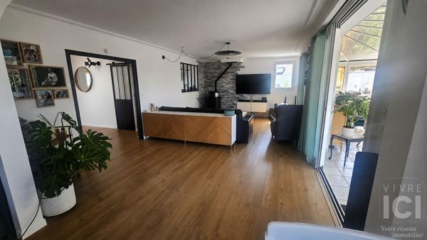 THOUARÉ-SUR-LOIRE Maison rénovée avec goût, 140 m², superbe jardin sans vis-à-vis