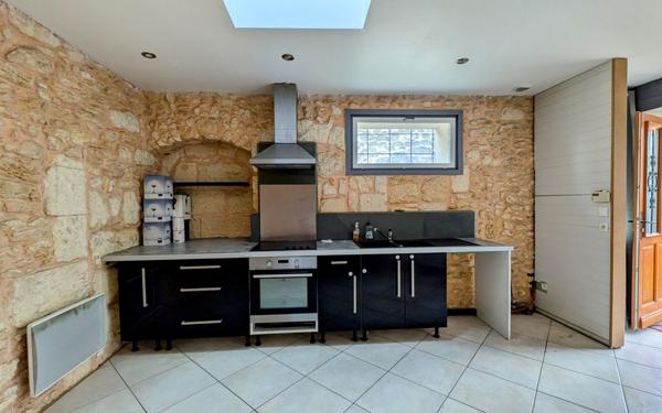 Maison à vendre    4 pièces •  Saint-André-de-Cubzac