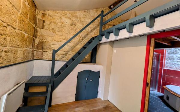 Maison à vendre    4 pièces •  Saint-André-de-Cubzac