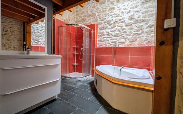 Maison à vendre    4 pièces •  Saint-André-de-Cubzac