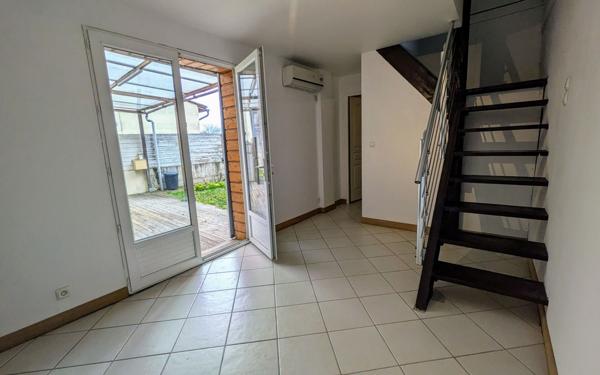 Maison à vendre    4 pièces •  Saint-André-de-Cubzac