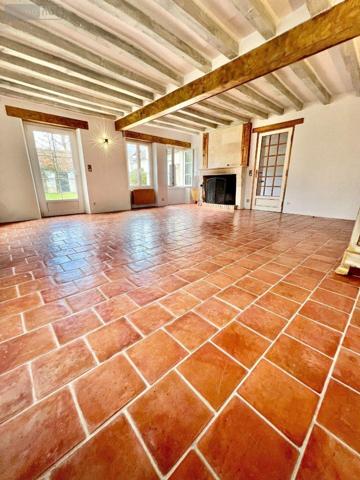 Maison de ville à vendre à Écueillé dans l'Indre (36240), ref : 016/449