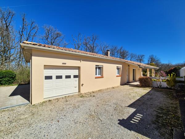 Auch (32000) Maison T4 de plain-pied de 87m2 avec garage et jardin