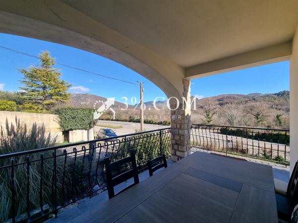 Maison 4 pièce(s) 3 chambre(s) 96 m²