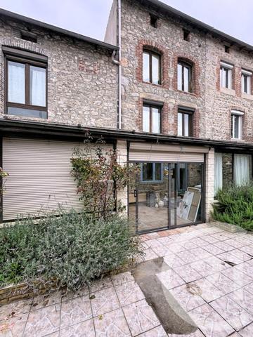 Maison à vendre  11 pièces - 264,06 m2 LA SEAUVE SUR SEMENE - 43