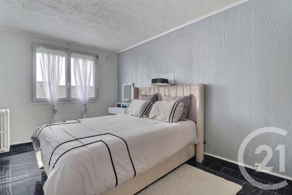 Appartement à vendre  2 pièces - 44 m2 TREMBLAY EN FRANCE - 93