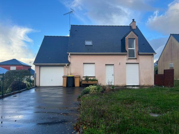 Maison à PLEDRAN 100 M2. 4 Chambres. 500 m2 jardin