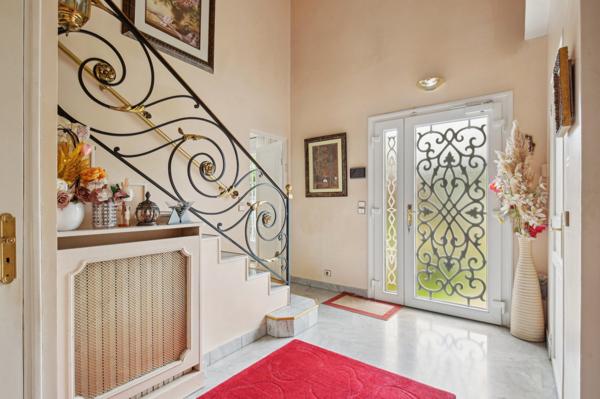 Maison 8 pièces - 181 m² Bien prestige