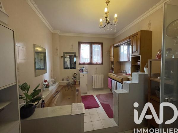 Maison à vendre 6 pièces 160 m² Villegly