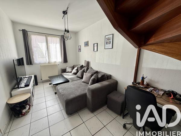 Location maison 4 pièces 90 m² Linas