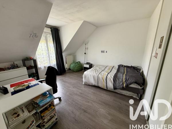 Location maison 4 pièces 90 m² Linas