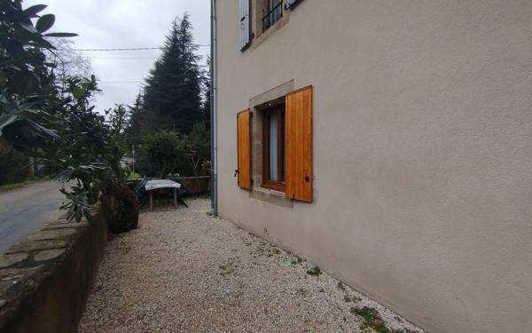 Appartement à louer    2 pièces •  Banne