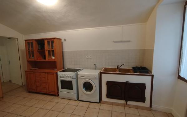 Appartement à louer    2 pièces •  Banne