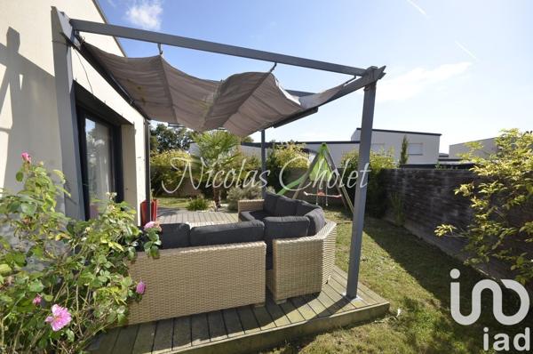 Maison 6 pièces de 122 m² à Saint-Léger-des-Bois (49170)