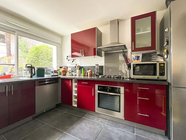 Gare / Lafayette ? Maison de 3 chambres avec vie de plain-pied, lumineuse et au calme, avec terrasse !