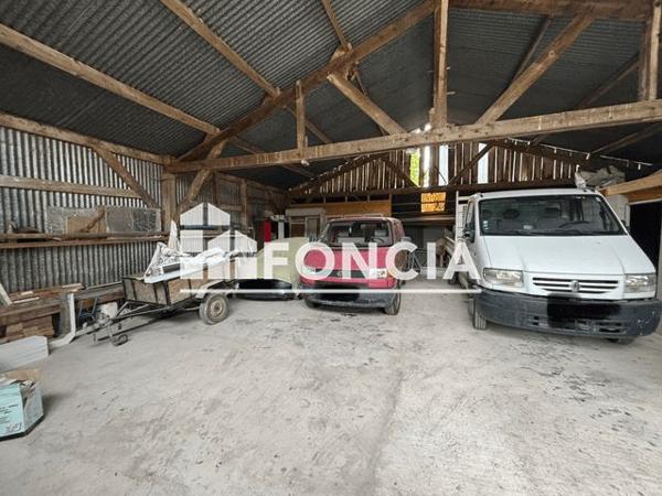 À vendre Local commercial 207 m² - Saint-pierre-sur-orthe 53160