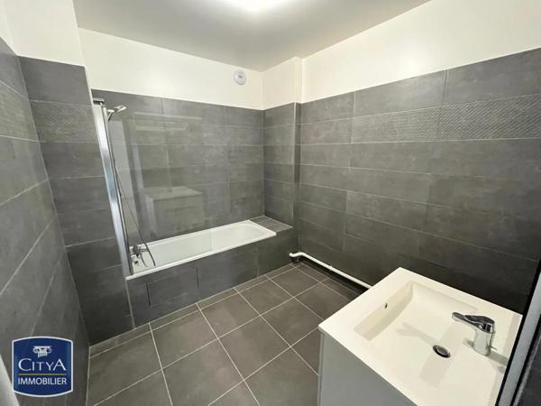 Appartement à louer 2 pièces 51.85m²