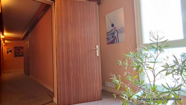 ROUEN RIVE GAUCHE – Appartement lumineux avec balcon, parking et ascenseur, résidence sécurisée