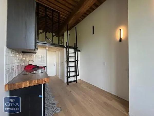 Appartement à louer 1 pièce 22.38m² Lyon 4e Arrondissement (69004)