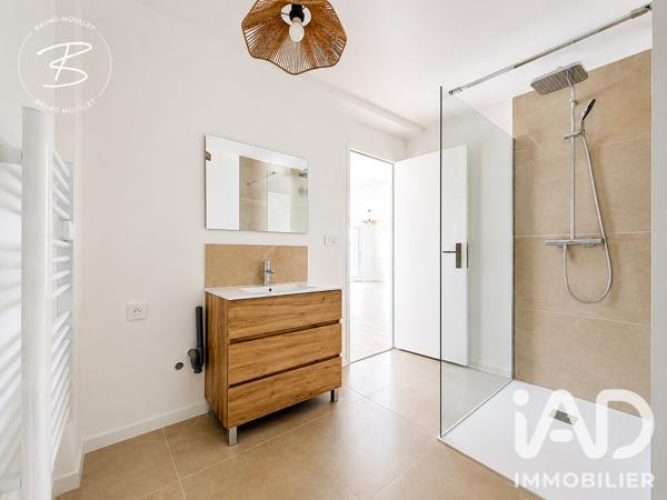 Appartement à vendre 3 pièces 74 m² Pierrefeu-du-Var