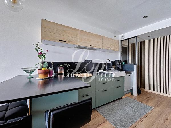 Duplex coup de cœur face au port avec vue imprenable et prestations haut de gamme