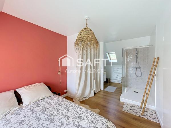 Intérieur rénové avec goût, jardin acceuillant et spa