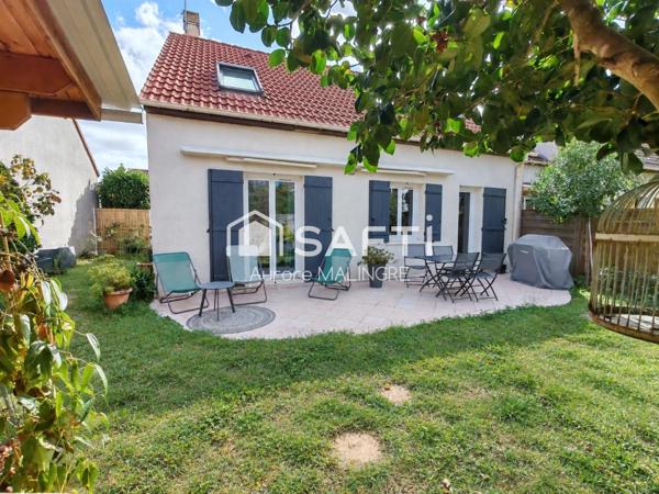 Intérieur rénové avec goût, jardin acceuillant et spa