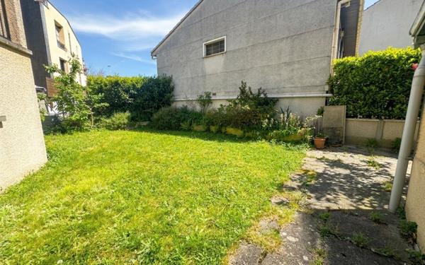 Maison à vendre    5 pièces •  Villemomble