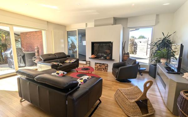 Maison à vendre    10 pièces • 501,64 m2 Caen